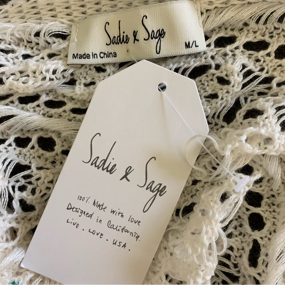 White Crochet Sleeveless Cover-Up/Duster - Picture 3 of 3